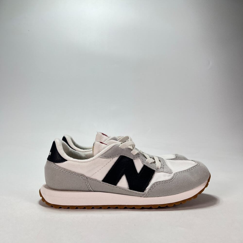 New Balance 237 White Gray Black Retro Sneakers Shoes PH237CG Youth Size 3